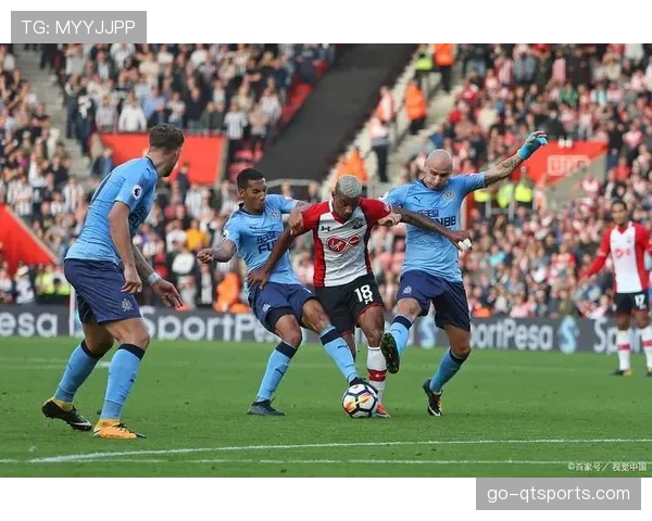 伯恩茅斯2-2战平狼队，双方合计贡献超过50次抢断